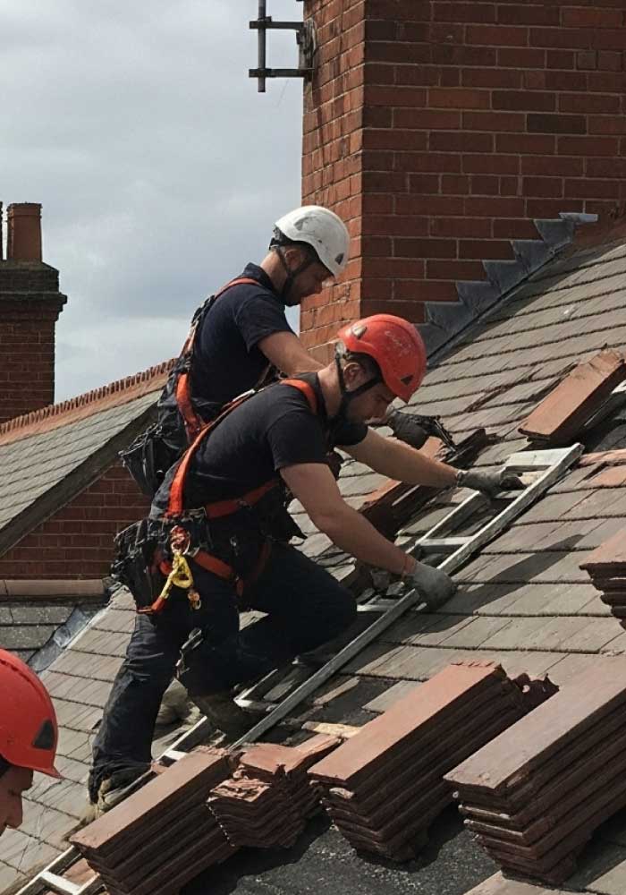 roofers chester 53.1934° N, 2.8931° W